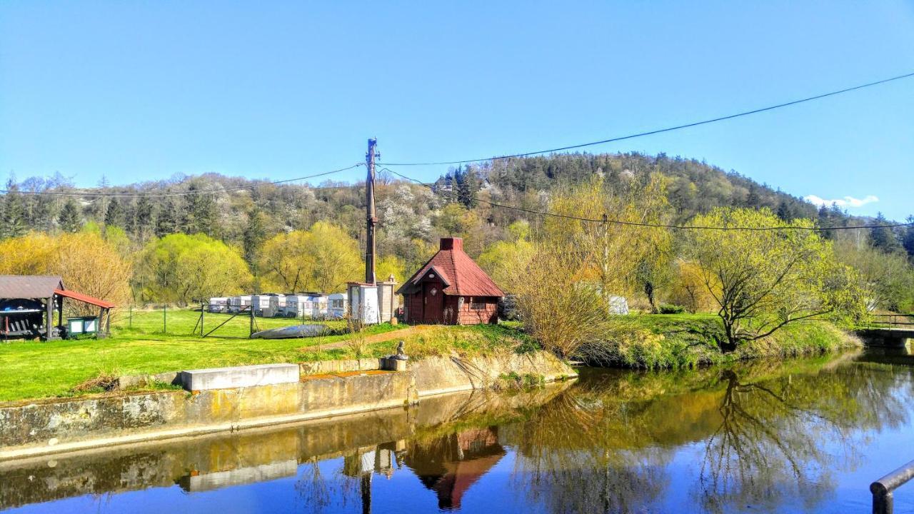 Cechuv Mlyn Apartamento Hrebecniky Exterior foto