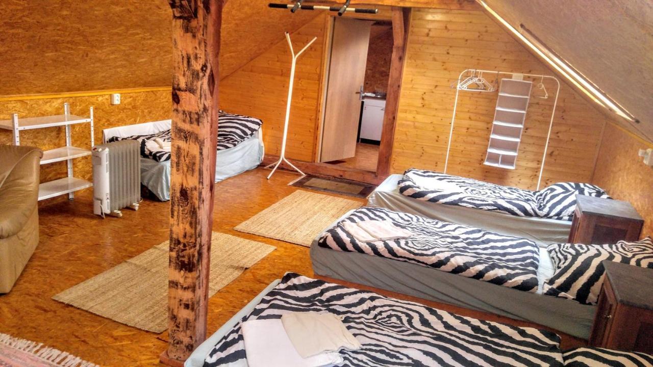 Cechuv Mlyn Apartamento Hrebecniky Exterior foto