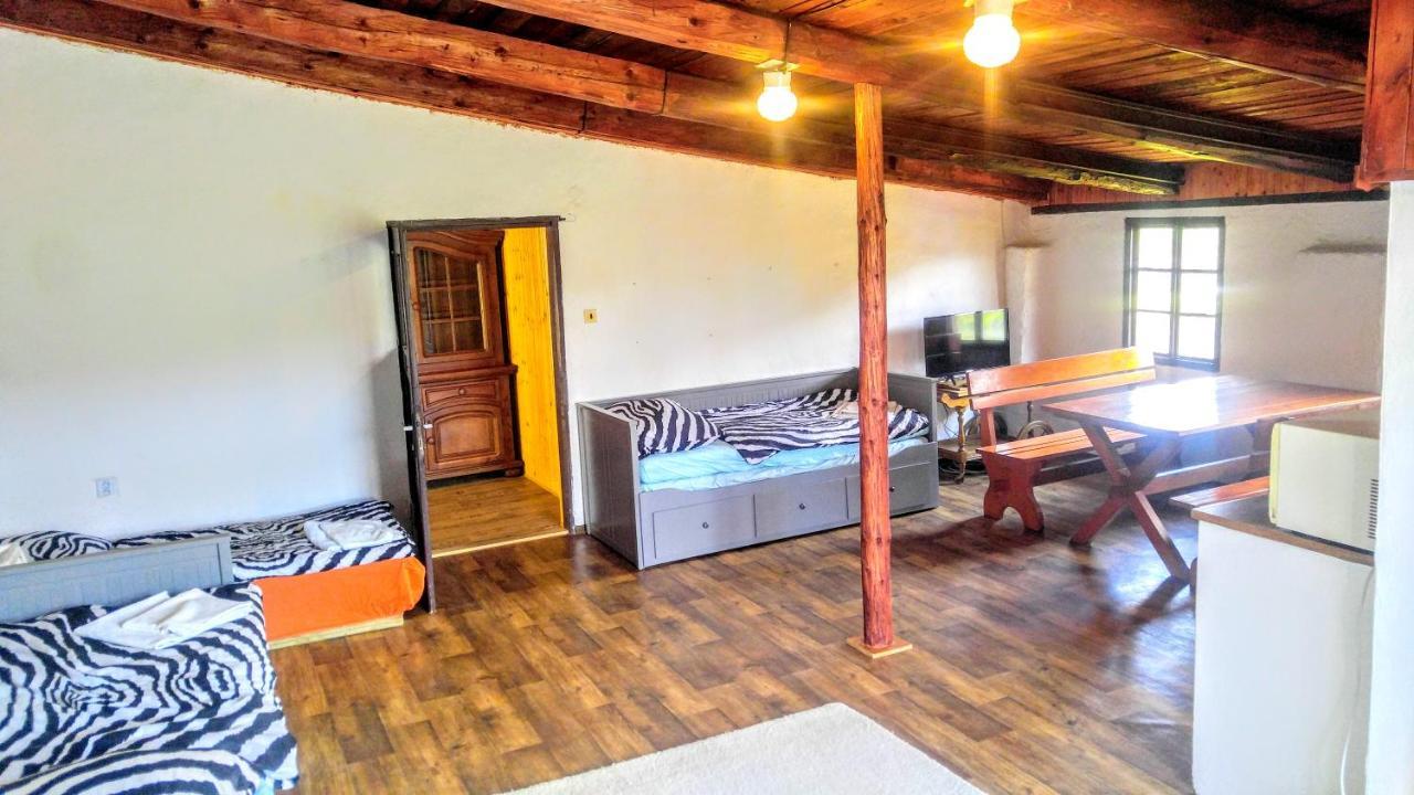Cechuv Mlyn Apartamento Hrebecniky Exterior foto